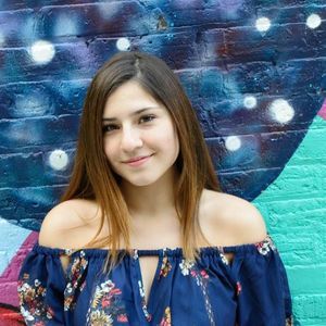 Meet your Posher, Sophia